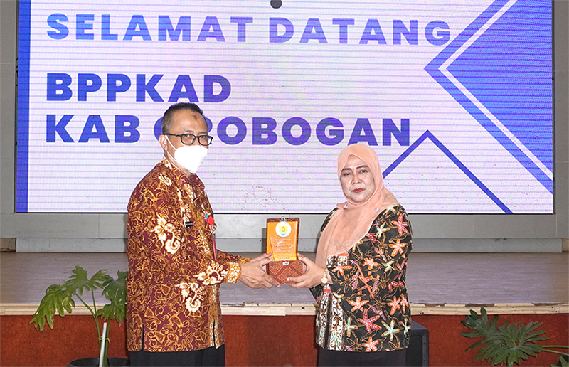 besar